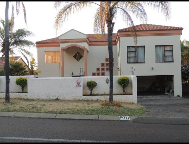 5 BEDROOM HOUSE FOR SALE IN AMANDASIG